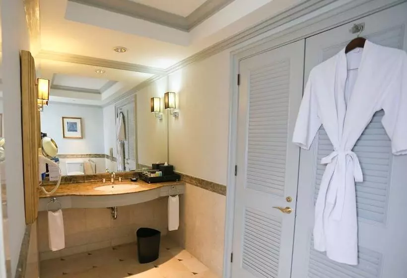 障害者適応デラックスルーム, Wyndham Casablanca Jakarta