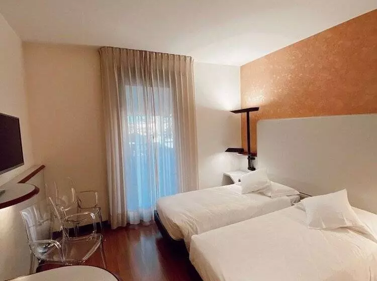 スタンダードコネクティングルーム, Best Western Hotel Solaf