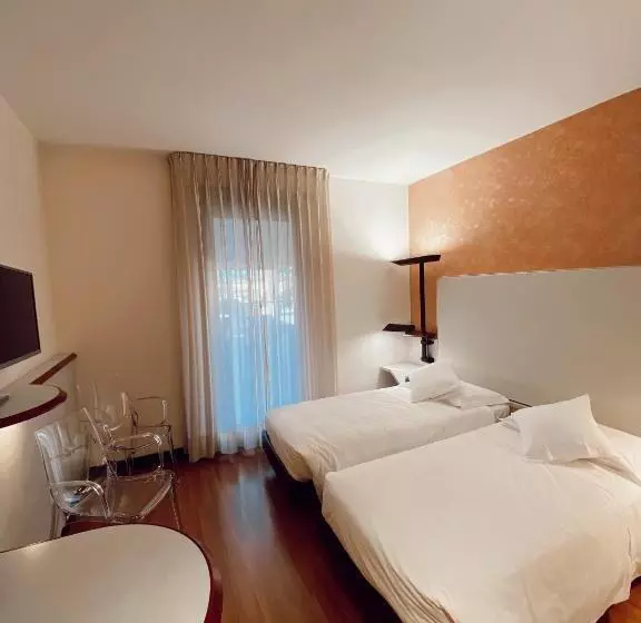 スタンダードルーム, Best Western Hotel Solaf