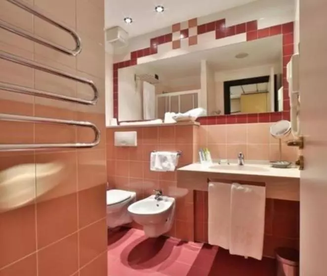 コンフォートルーム, Best Western Hotel Solaf
