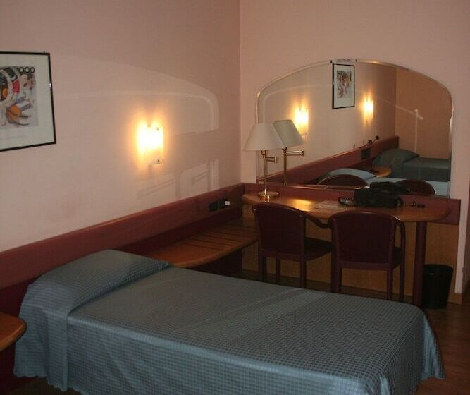 Pokój Standard, Albert