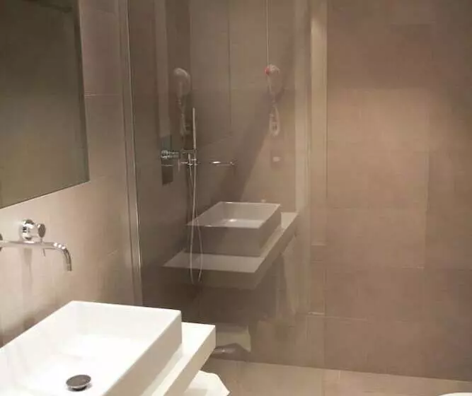 コンフォートルーム, Art Hotel Museo