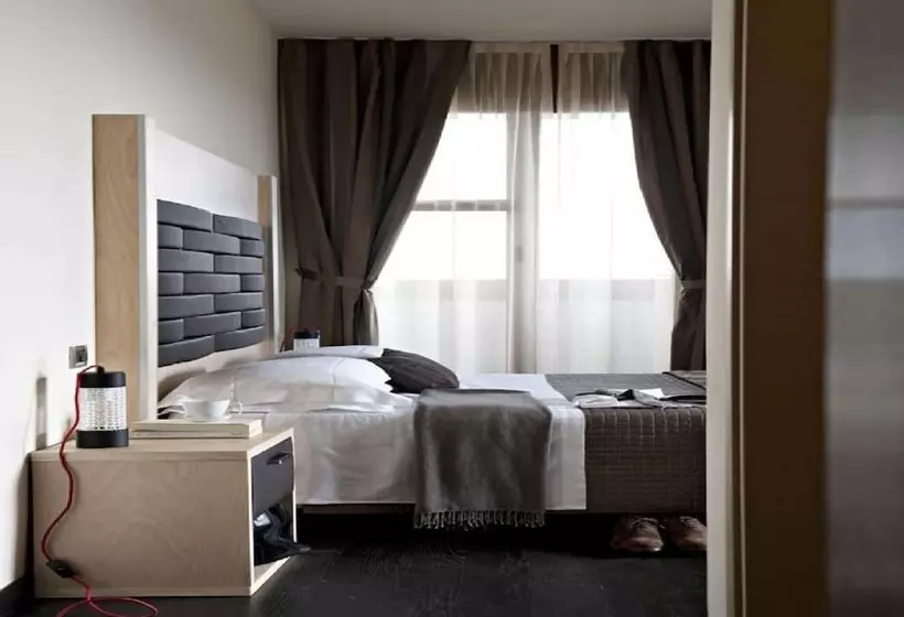 デラックスルーム, Art Hotel Museo