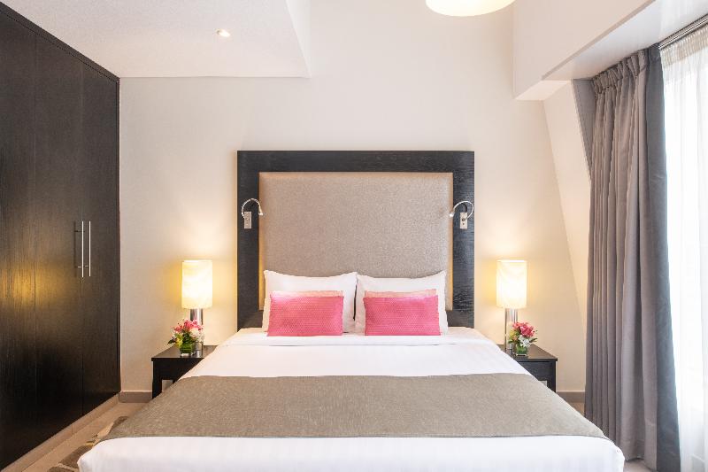 غرفة قياسية, Bazzoni