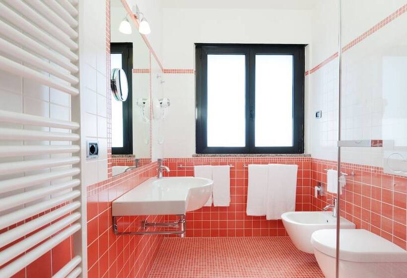 اتاق راحتی, Brandoli