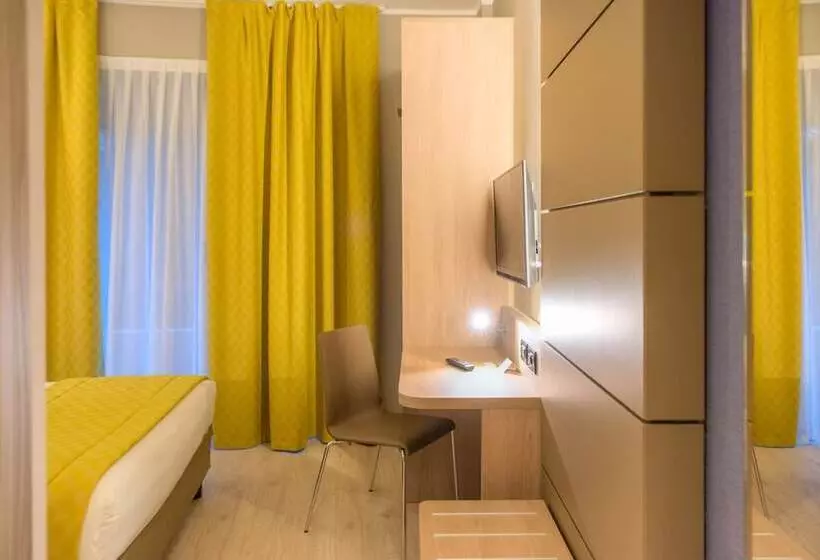 اتاق استاندارد سه نفره, Cardano Hotel Malpensa