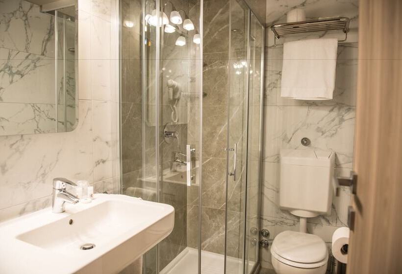 غرفة ديلوكس, Cardano Hotel Malpensa