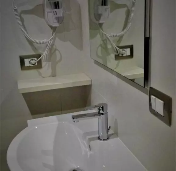 اتاق استاندارد سه نفره, D Aragona Lifestyle