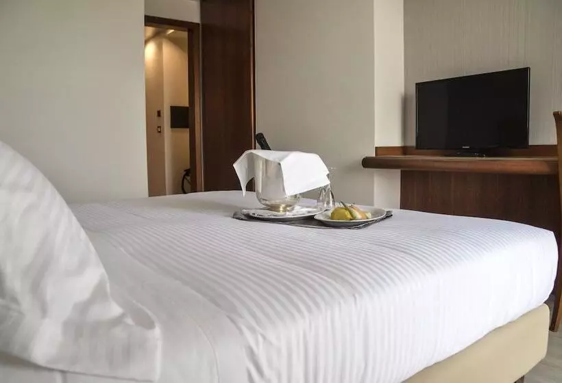 اتاق استاندارد سه نفره, D Aragona Lifestyle