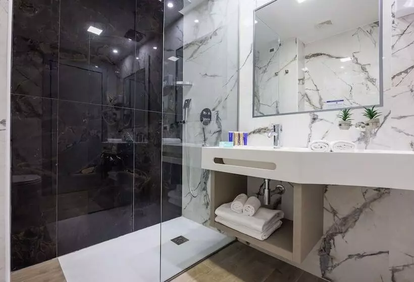 スタンダード４人部屋, Jr Hotels Gate 7 Bologna