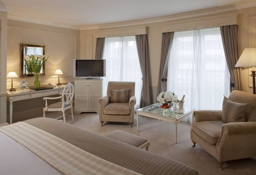 חדר סופריור, The Merrion