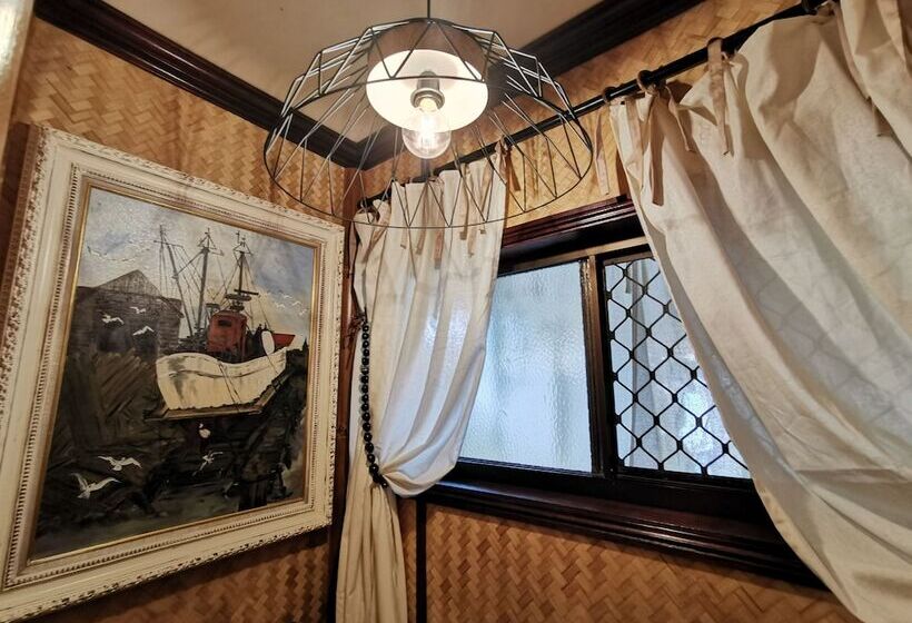 سوئیت ریاست جمهوری سه خوابه, Fenua Mata I Oa