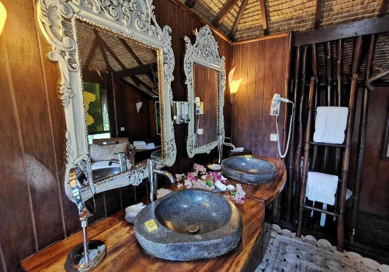 سوییت پرستیژ, Fenua Mata I Oa