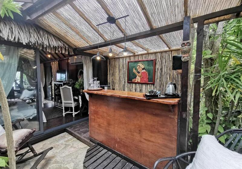 سوییت پرستیژ, Fenua Mata I Oa