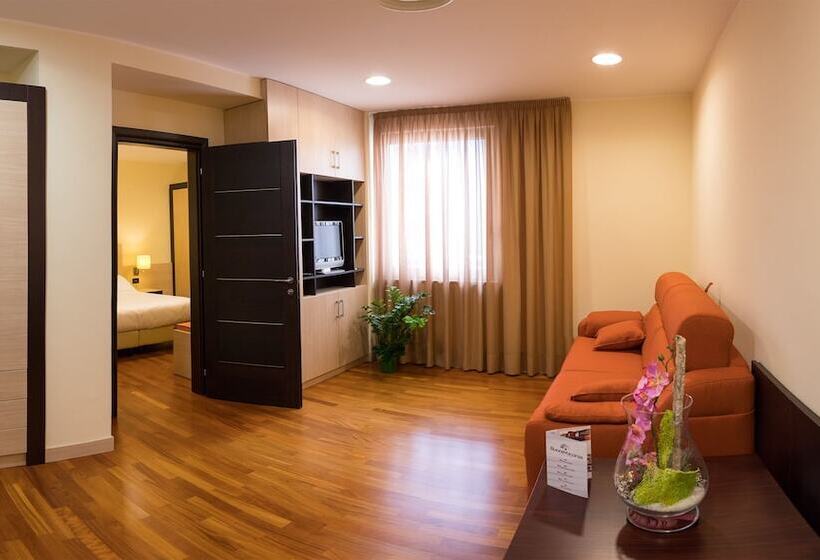 Полулюкс, Bv President