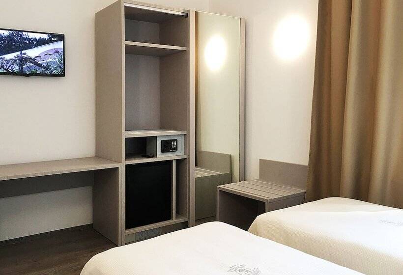 اتاق سوپریور, Il Loggiato Dei Serviti