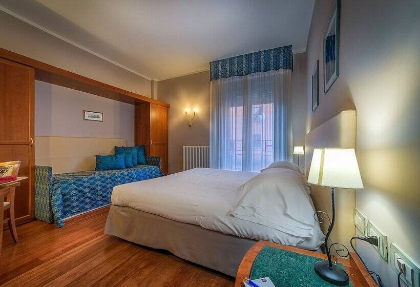 اتاق استاندارد سه نفره, Maggiore