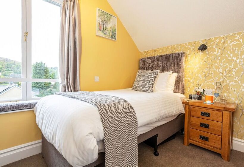 חדר סטנדרט יחיד, Elder Grove