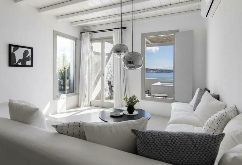 海の見えるプレミアムスイート, Nimbus Mykonos