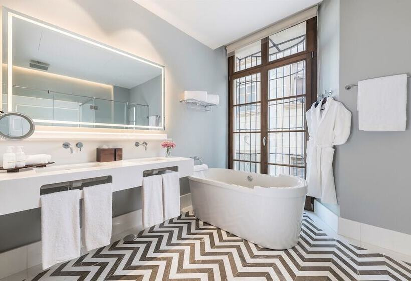 اتاق لوکس, Palacio Solecio, A Small Luxury Hotel Of The World