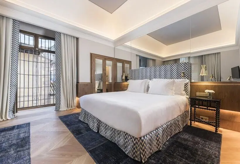 سوییت, Palacio Solecio, A Small Luxury Hotel Of The World