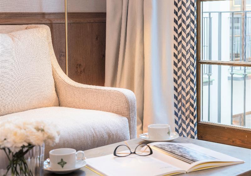 سوییت, Palacio Solecio, A Small Luxury Hotel Of The World