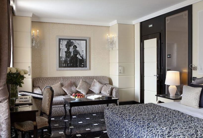 اتاق خانوادگی, Baglioni Hotel Regina   The Leading Hotels Of The World