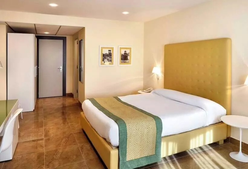 اتاق لوکس, Mercure Villa Romanazzi Carducci Bari