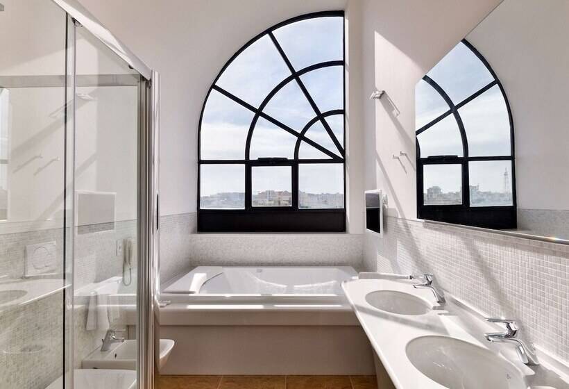 سوییت, Mercure Villa Romanazzi Carducci Bari