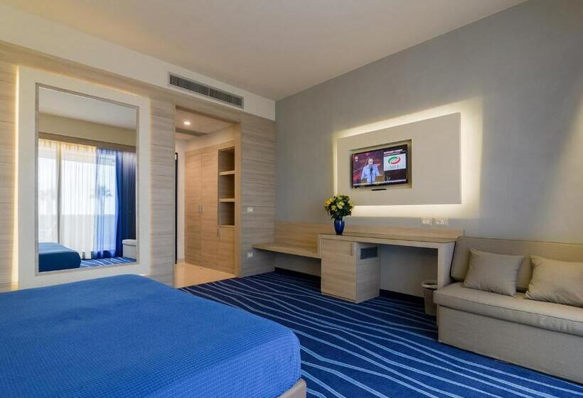 Номер Deluxe с Балконом, President Park