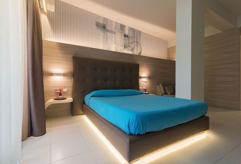 Номер Superior Вид на Бассейн, President Park