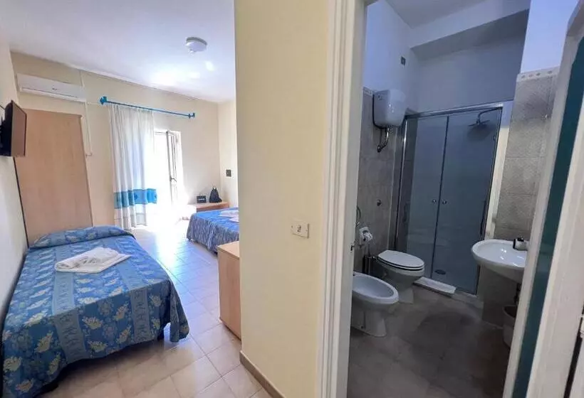 Quarto Quádruplo Standard, Riviera