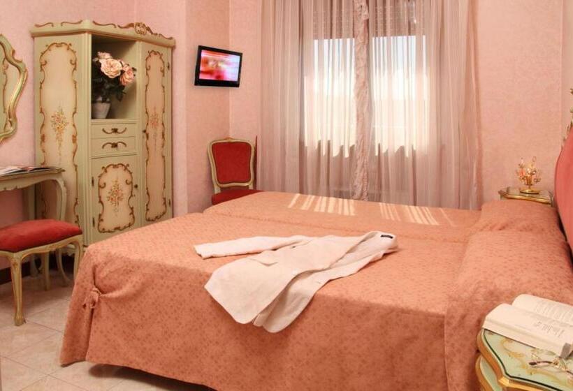 Standardzimmer, Romulus