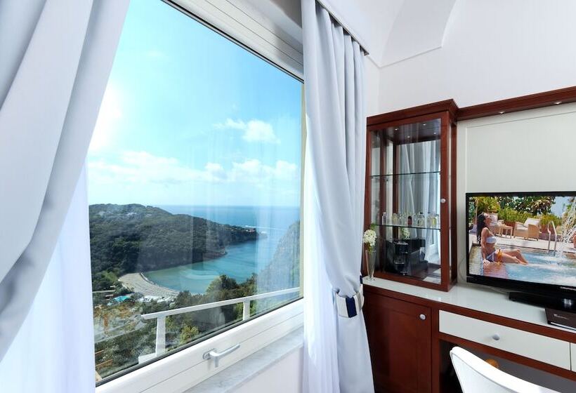 جناح إدارى, San Montano Resort & Spa