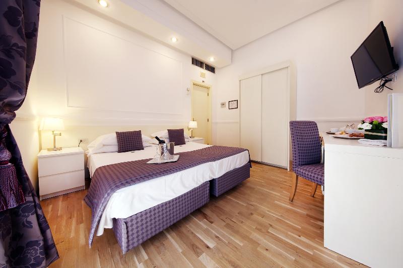 חדר סטנדרט, Traiano