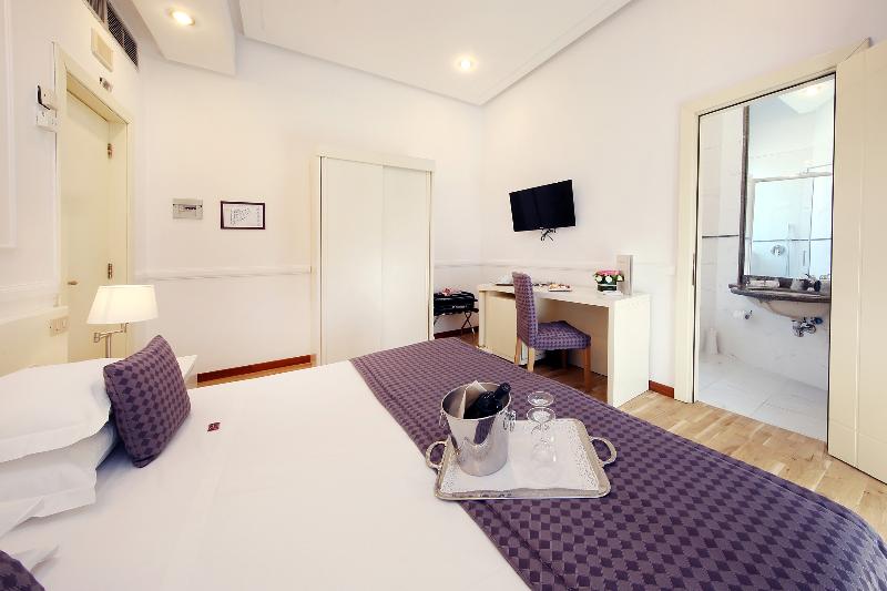 חדר סטנדרט, Traiano