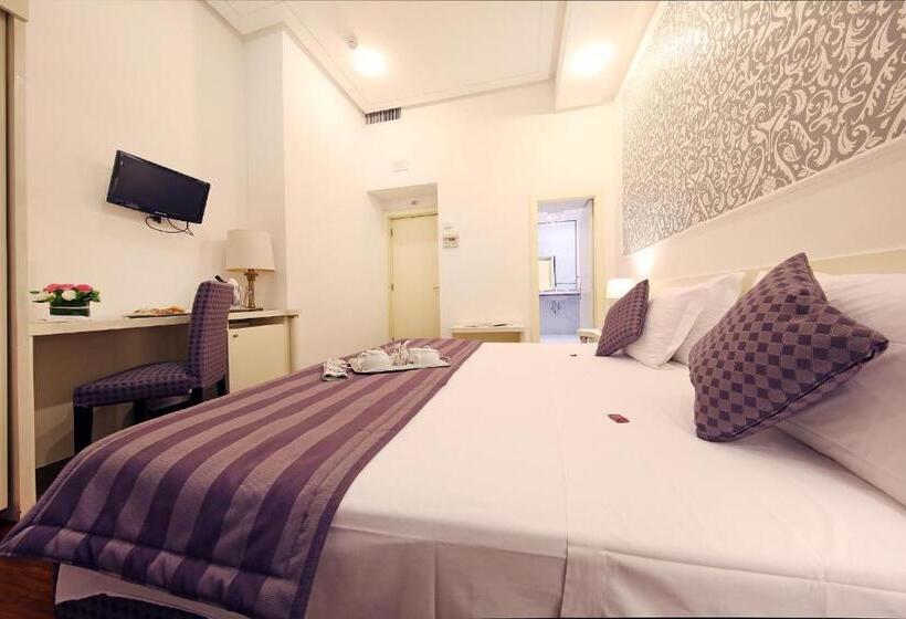 חדר סטנדרט, Traiano