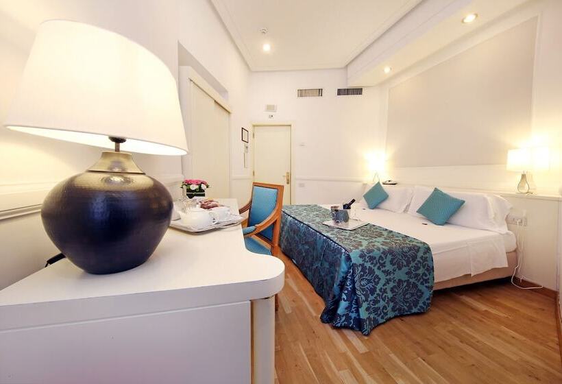 חדר סטנדרט יחיד, Traiano