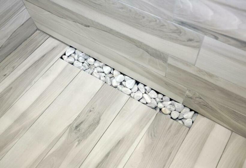 اتاق سوپریور, Vergilius Billia