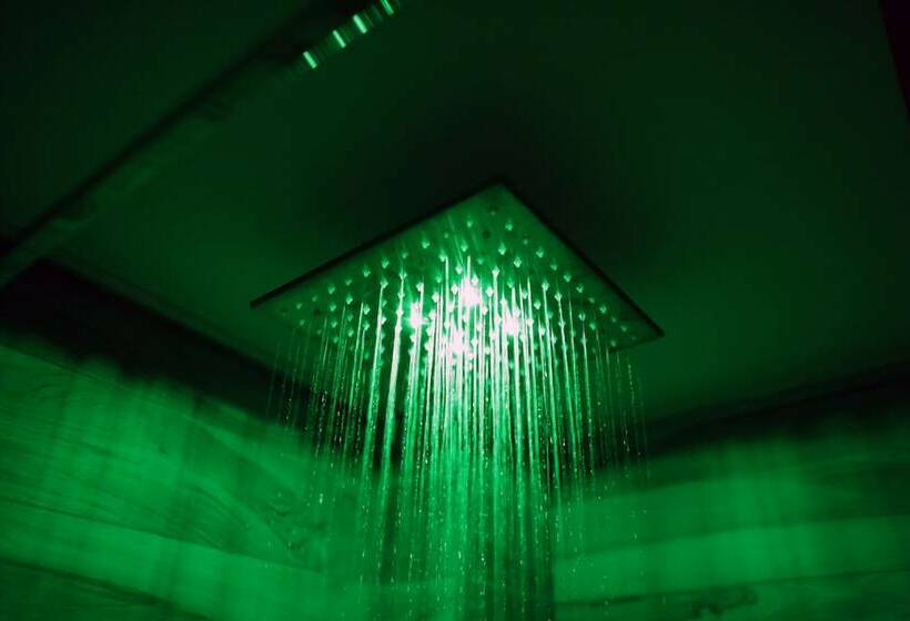 اتاق سوپریور, Vergilius Billia