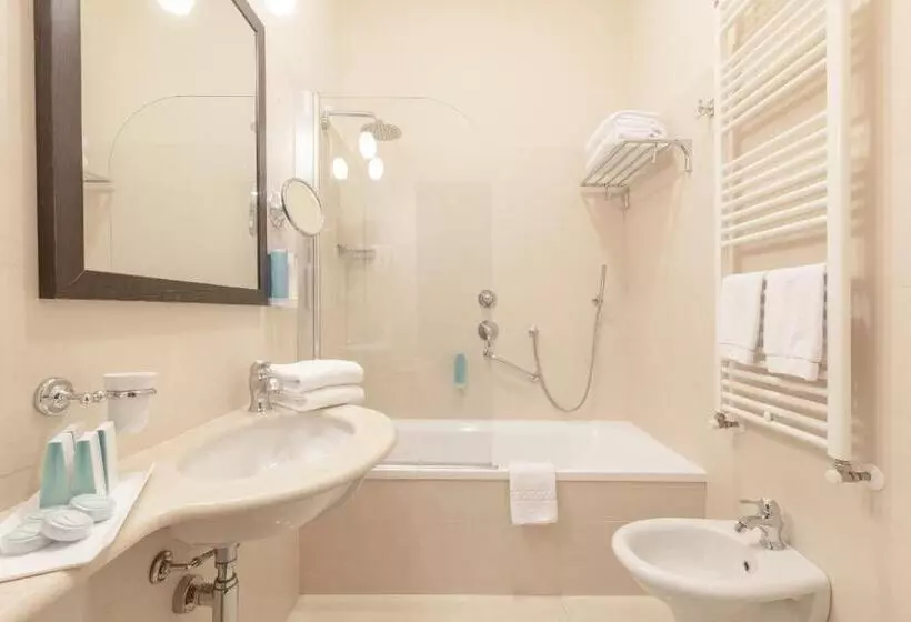 Standard-huone Parveke, Villa Rosa Hotel Desenzano