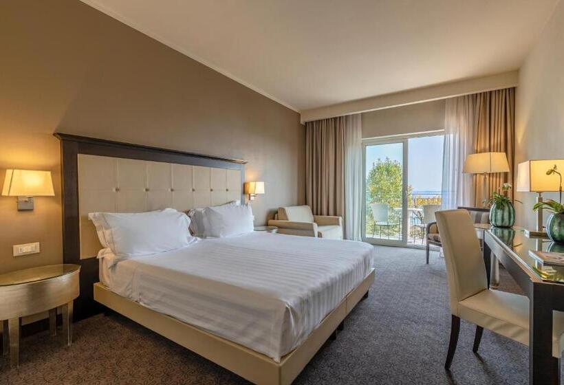 جناح جونيور مطل علي البحيرة, Villa Rosa Hotel Desenzano