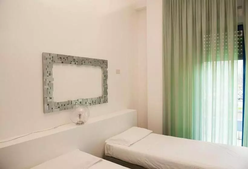 スタンダード４人部屋, Park Hotel Residence