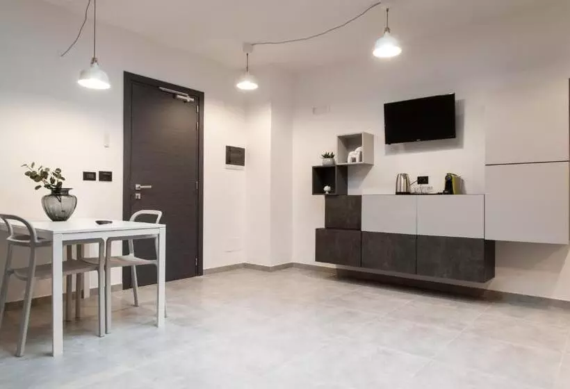 סוויטה משפחתית, Residence Hotel Moderno