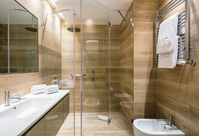 اتاق خانوادگی, Catalonia Porto