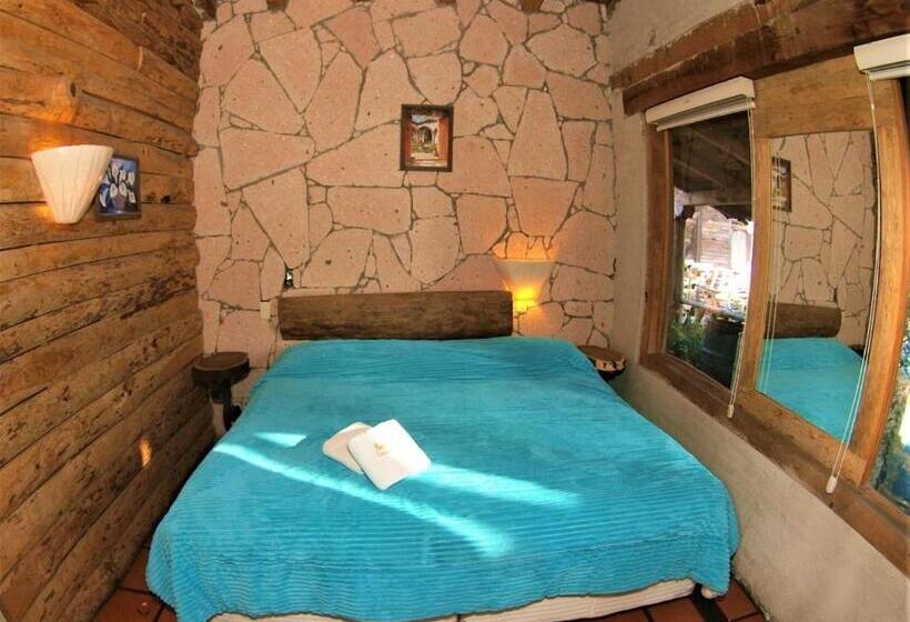 Chambre Familiale Vue Jardin, Cabana Los Ruisenores