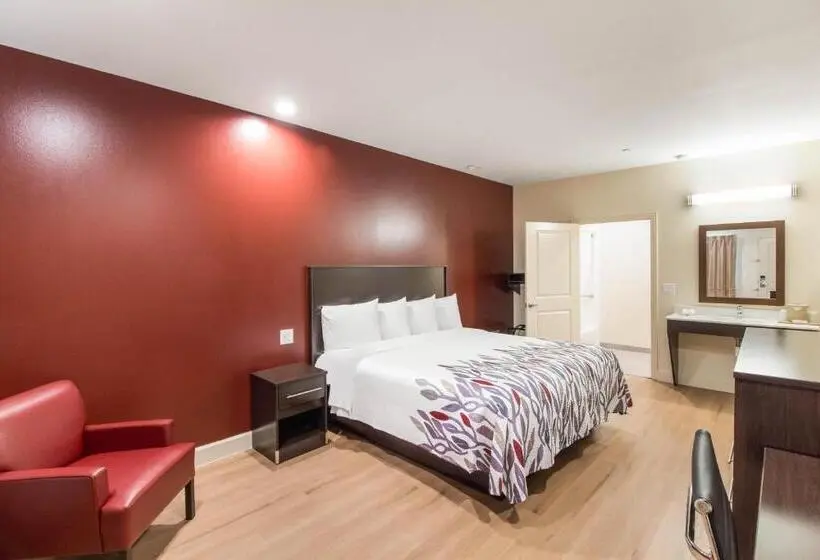 キングサイズベッドのデラックスルーム, Red Roof Inn Houston Willowbrook