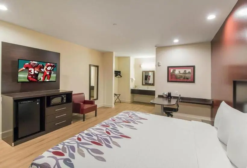 キングサイズベッドのスーペリアルーム, Red Roof Inn Houston Willowbrook