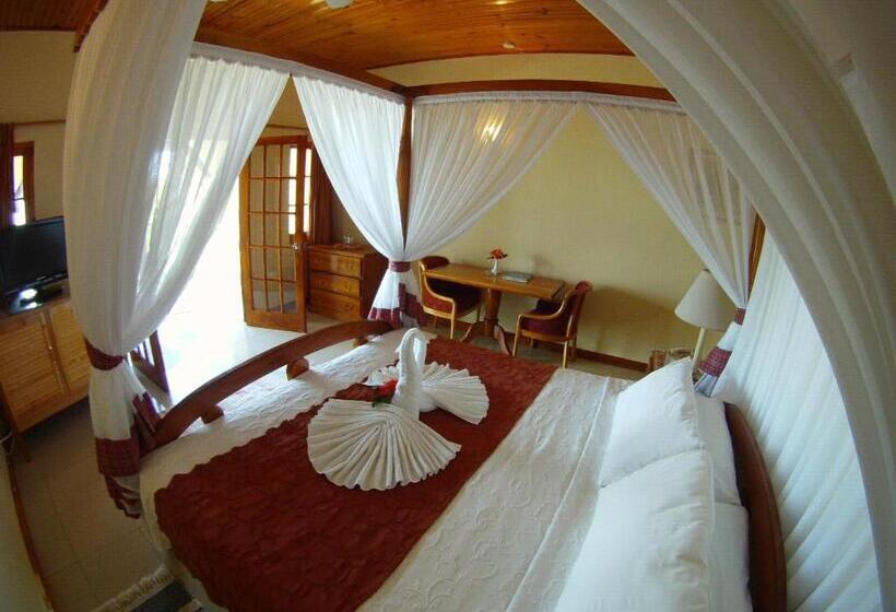 اتاق لوکس با چشمانداز دریا, Charela Inn