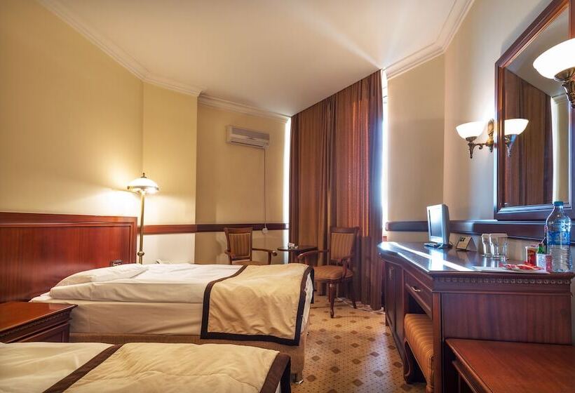 اتاق سوپریور, Kazakhstan